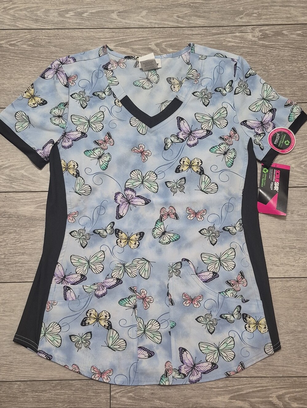 SCRUBSTAR BUTTERFLIES PRINT🦋 SCRUB TOP MEDICAL DENTAL VET TECH 😷👌!! PRETTY!